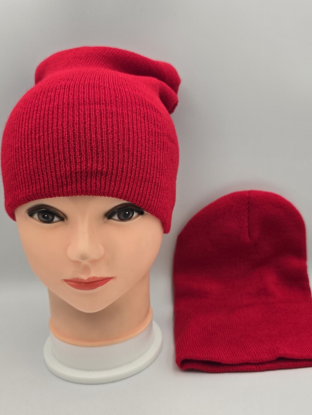 NWOT Unbranded 2 Pack Red Solid Knit Acrylic Beanies